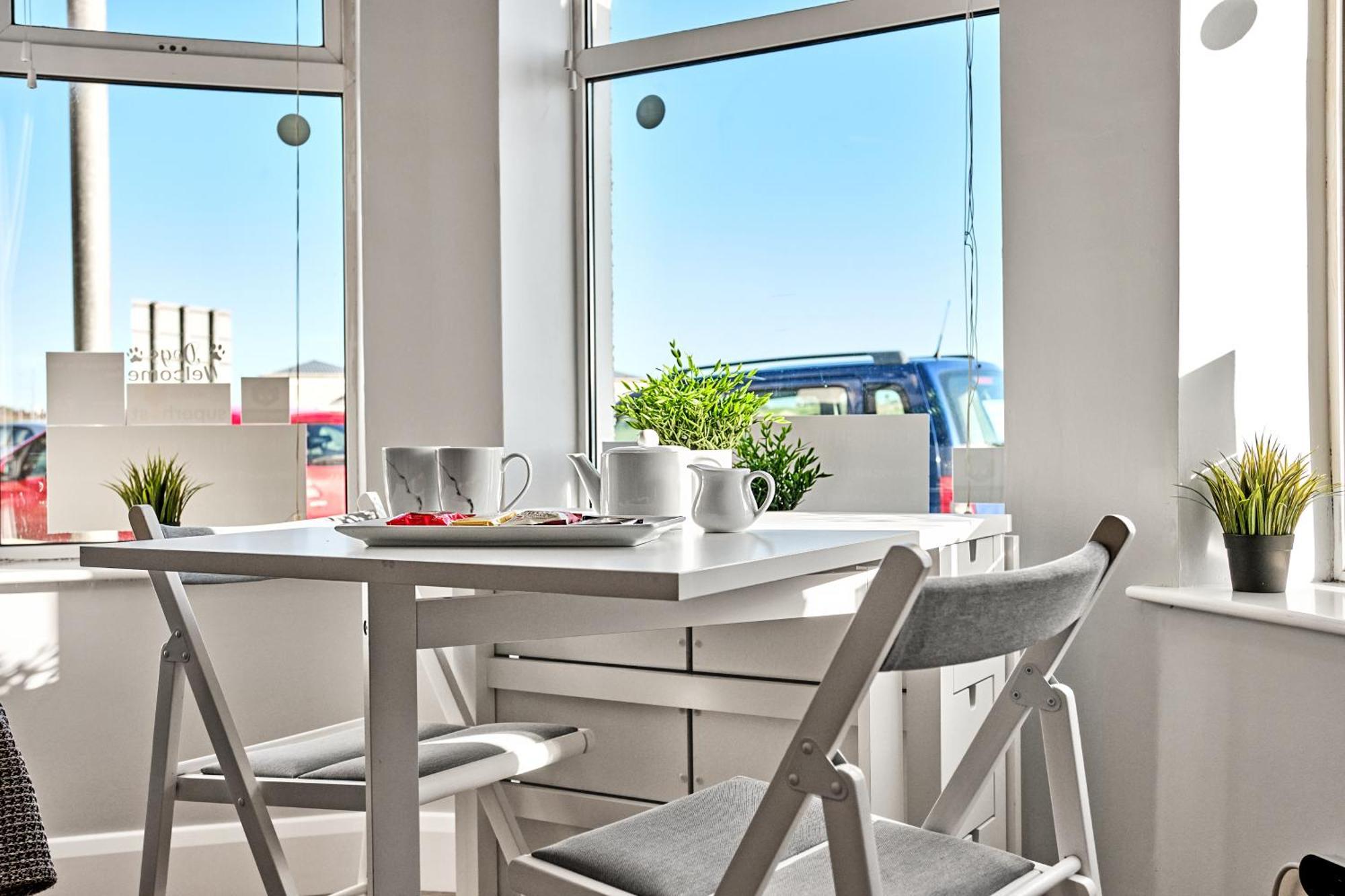 1 Dunluce Park - Portrush By The Sea 아파트 외부 사진